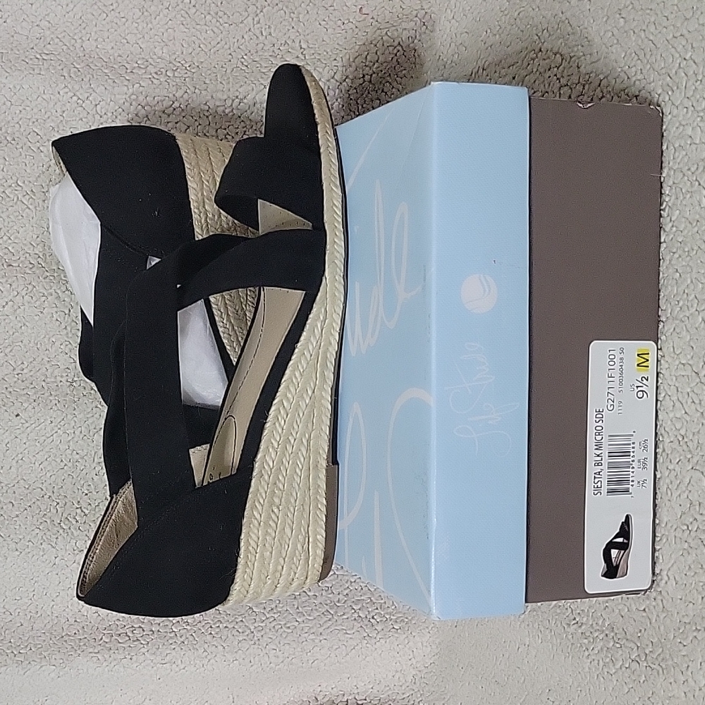 Life Stride Siesta Black Sandals